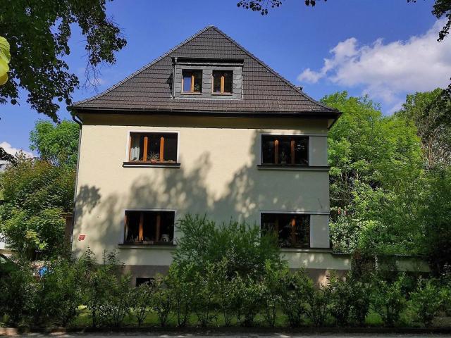 Stadtvilla in einmaliger Lage am Stadtpark in Rheinbach provisionsfrei