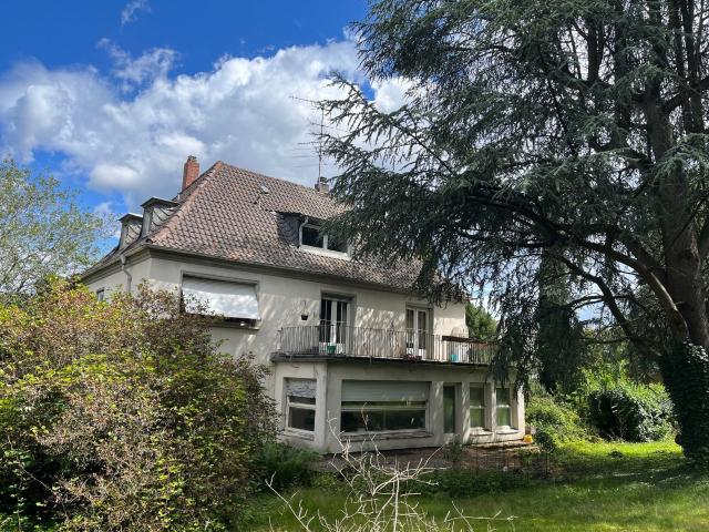 Stadtvilla 3 Familienhaus Sanierungszuschuss, Sonder AfA möglich