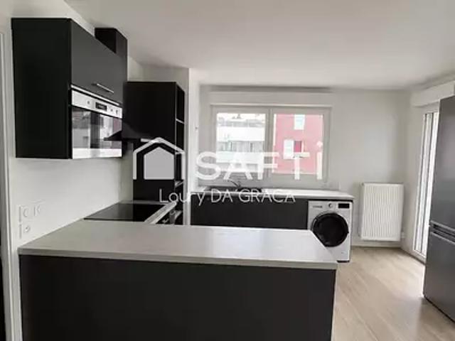 Stains 93240 Achat / Vente appartement 5 pièces t5 parking