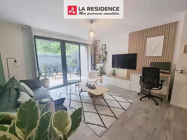 Stains 93240 Achat / Vente appartement 5 pièces t5 terrasse