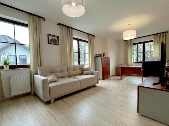 Stajenna 51 m², Wrocław