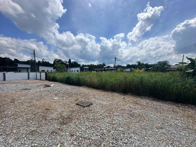Stakan Single Storey Terrace Corner Big Land Size For Sale