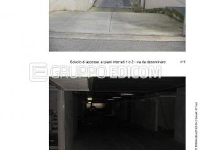 Stalle, scuderie, rimesse, autorimesse di 40 mq in vendita a Parabita Rif. 4557321