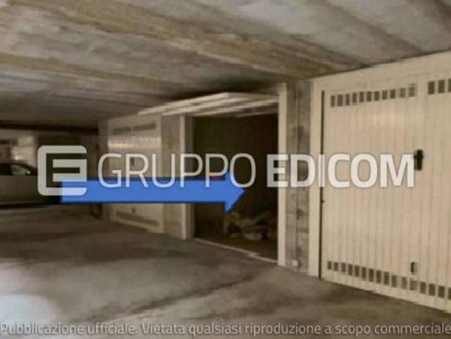 Stalle, scuderie, rimesse, autorimesse in vendita a Pavia Rif. 4556069