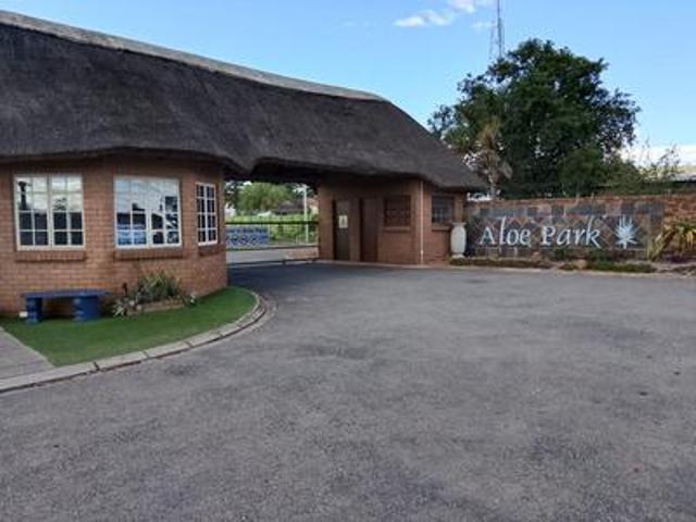 stand on the market aloe park 261m2.