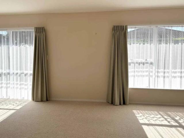 Standalone Home – Ideal for Over 45s Lady El.