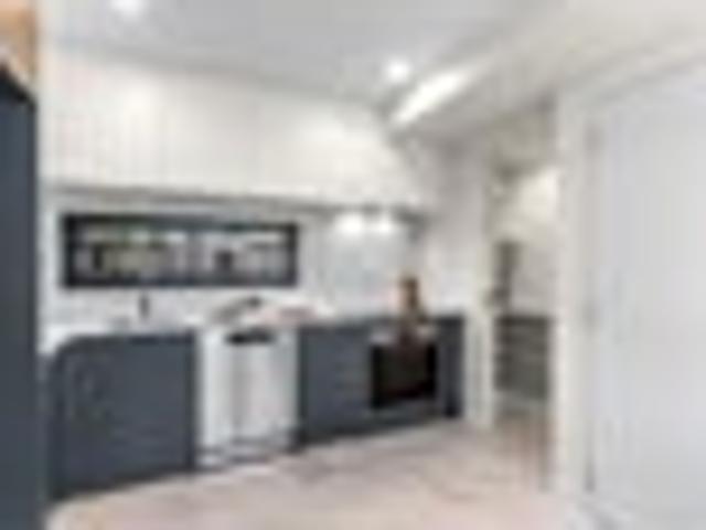 Standalone in a Prime Ilam Location