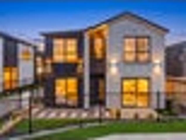 Standalone | Road Frontage | Gated Family Home