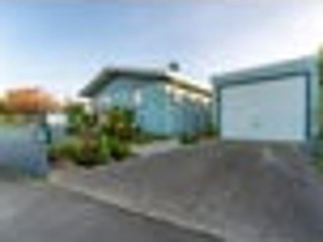 Standalone Townhouse with Studio.