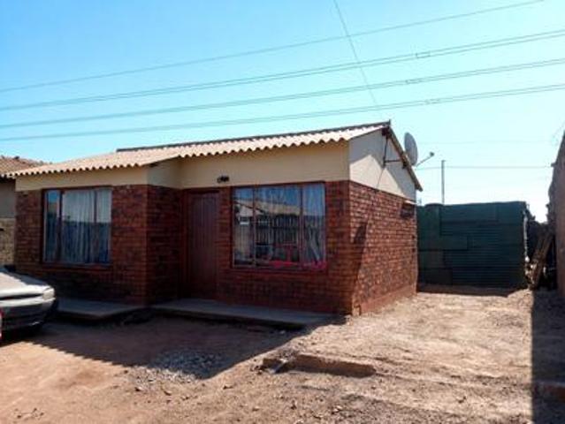 standard 2 bedroom rdp house on the.