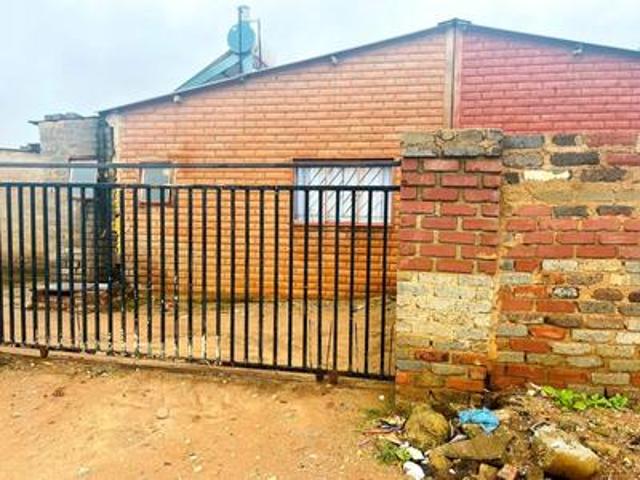 standard rdp house with 4 outside ro.