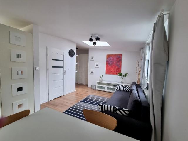 Stanisława Staszica 27 m², Warszawa