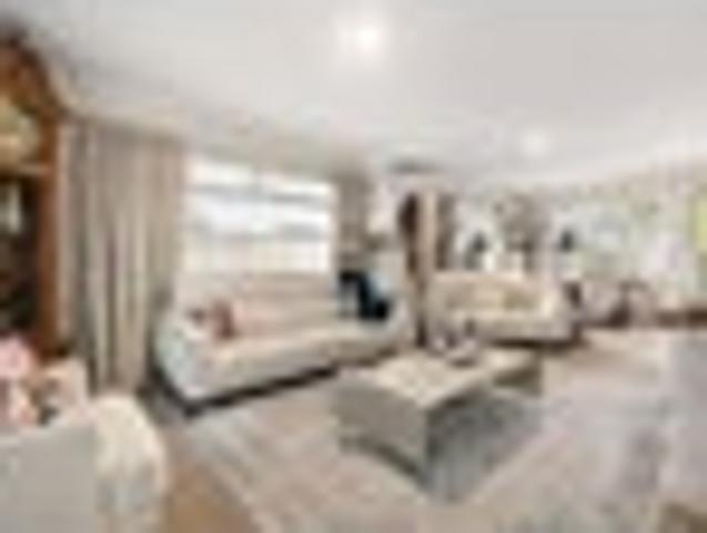 Stanmore Bay, 3 bedrooms, $690 pw
