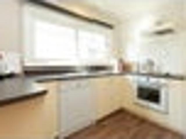 Stanmore Bay, 3 bedrooms, $690 pw