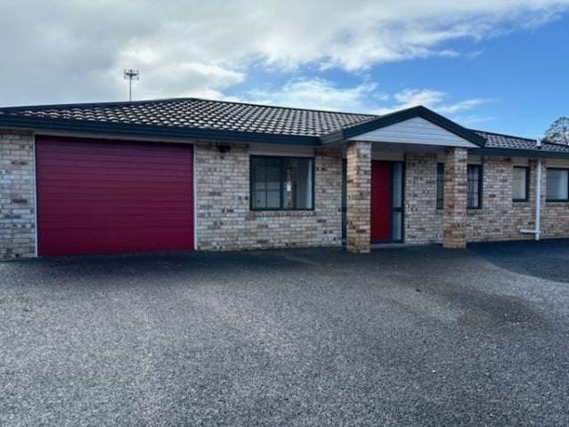 Stanmore Bay, 3 bedrooms