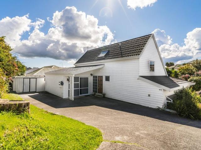 Stanmore Bay, 3 bedrooms