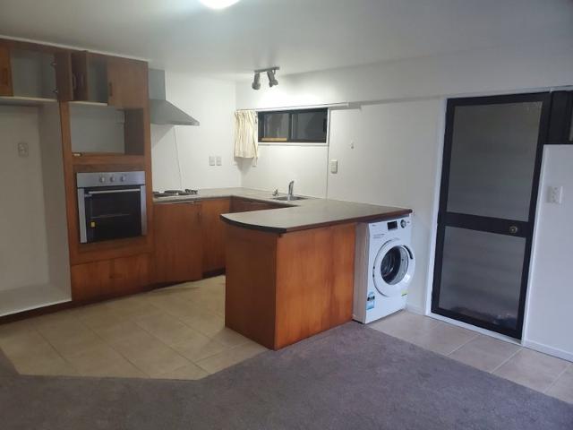stanmore bay, 1 bedroom