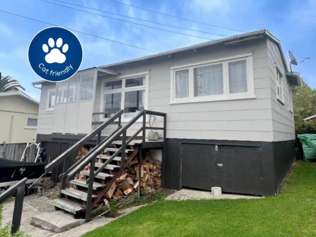 stanmore bay, 2 bedrooms