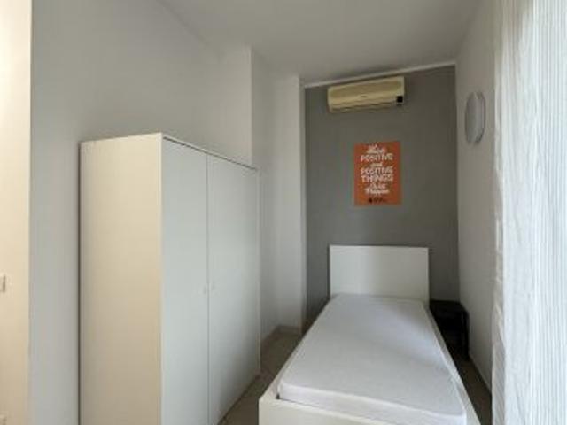 STANZA 12, Via Lungoadige Capuleti 1, Verona