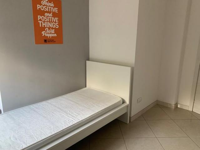 STANZA 13, Via Lungoadige Capuleti 1, Verona
