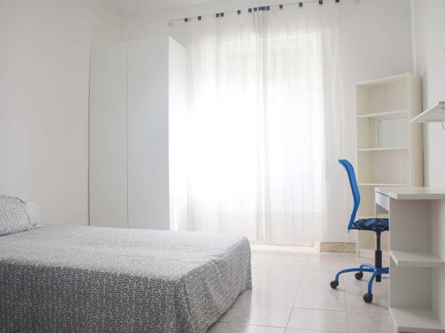Stanza 2 Appartamento in Via delle Cave, Roma di 130 m² con 4 camere