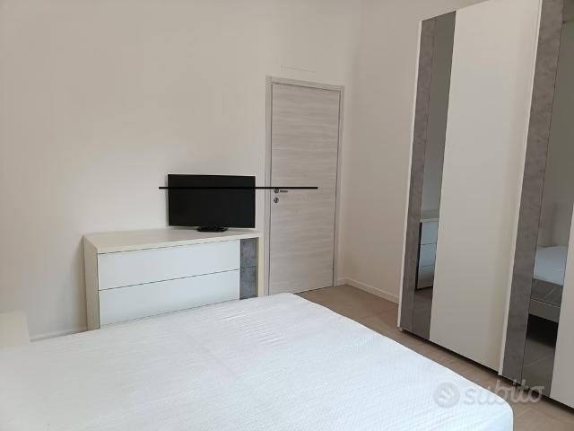 Stanza con bagno privato