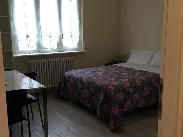 Stanza con bagno privato