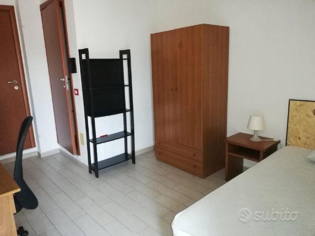 Stanza con bagno privato