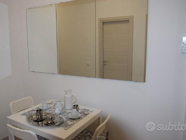 Stanza con bagno privato