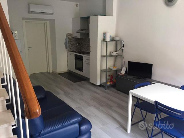 Stanza con bagno privato torrette bollette incluse
