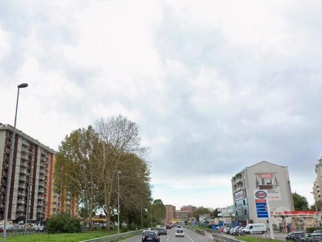 Stanza condivisa Milano Nord vicino Cusano Milanin