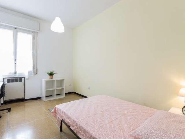 Stanza condivisa con 4 camere da letto in affitto a Mazzini, Bologna