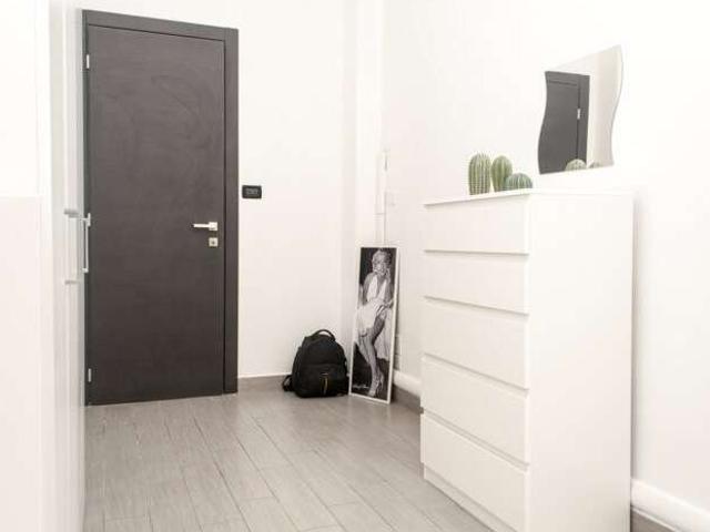 Stanza condivisa con 7 camere da letto in affitto a Santa Rita, Torino