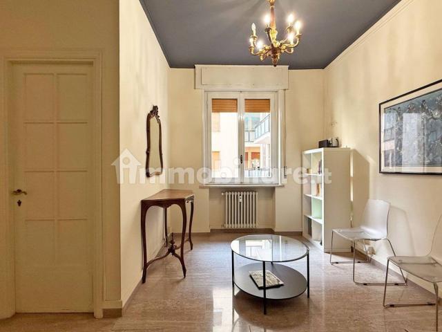 Stanza doppia Borgo Antini, Parma