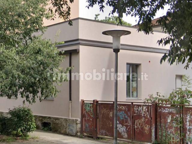Stanza doppia corso Michelangelo Buonarroti, Trento