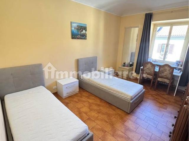 Stanza doppia corso Giulio Cesare 47, Torino