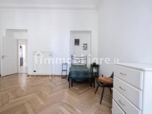 Stanza doppia corso Inghilterra 41, Torino