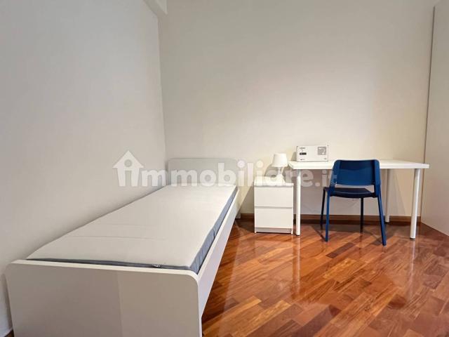 Stanza doppia piazza Giuseppe Verdi 9, Bolzano