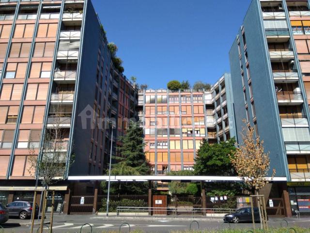 Stanza doppia piazza Imperatore Tito 8, Milano