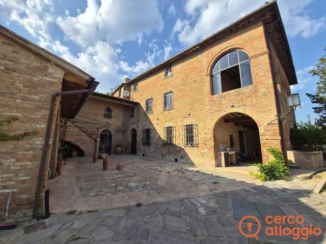 Stanza doppia Strada di Certosa 110, Siena