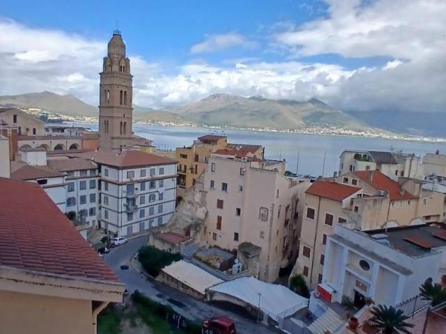 Stanza doppia salita Chiaromonte 10, Gaeta