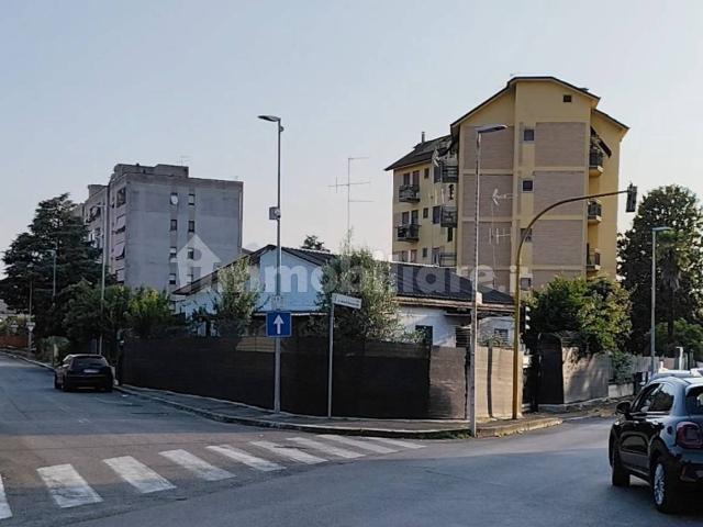 Stanza doppia via Valle Fioretta 7, Frosinone