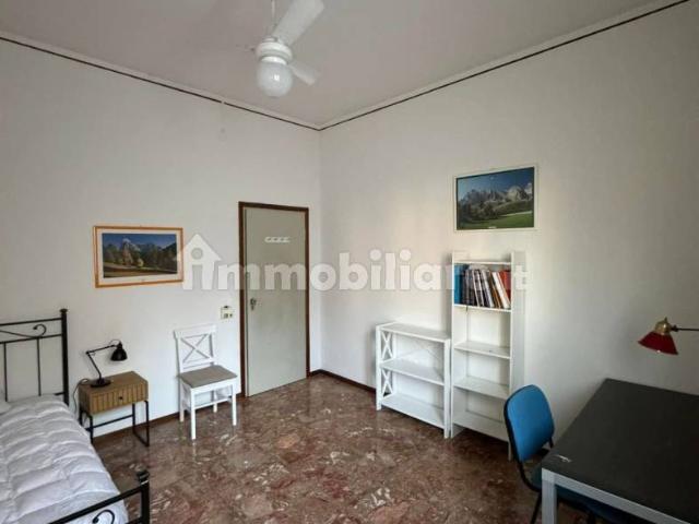 Stanza doppia via Calatafimi 33, Parma