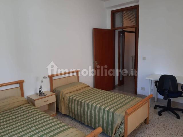Stanza doppia via della Rocchetta 4, Urbino