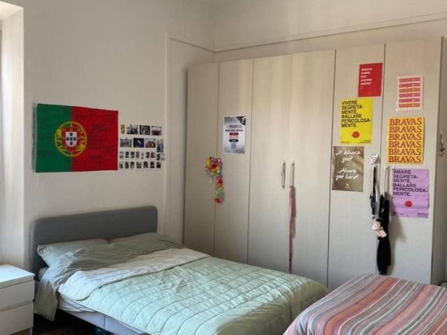 Stanza doppia via Irnerio 20, Bologna
