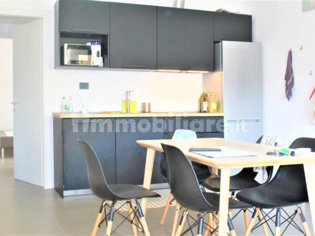 Stanza doppia via Luigi Mercantini 20, Milano