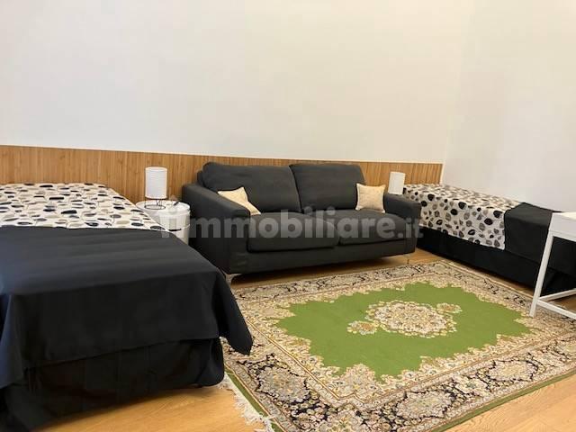 Stanza doppia via Nicola De Giosa 71, Bari