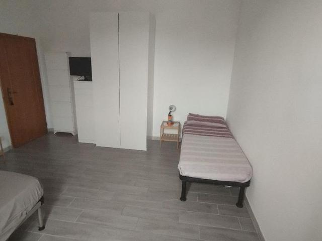Stanza doppia via San Donato 139, Bologna