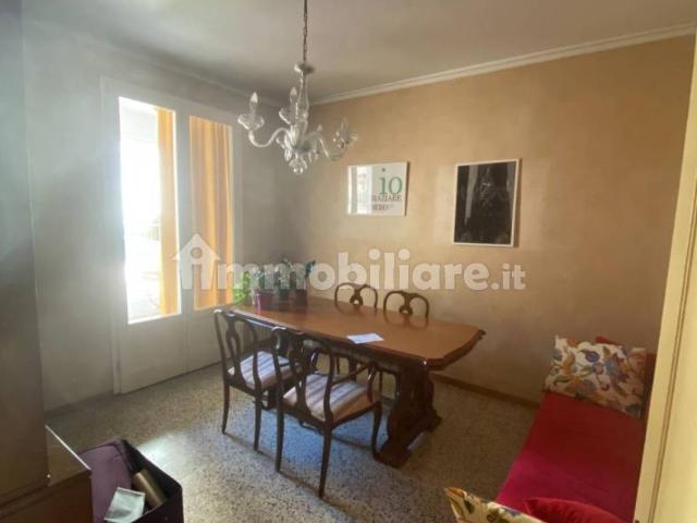 Stanza doppia via Salvi Cristiani 18A, Firenze