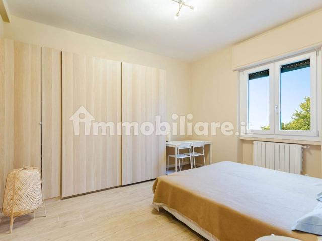 Stanza doppia viale Ungheria 46, Milano